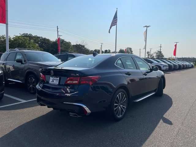 2018 Acura TLX Advance