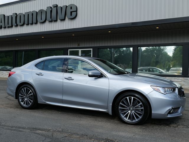 2018 Acura TLX Advance