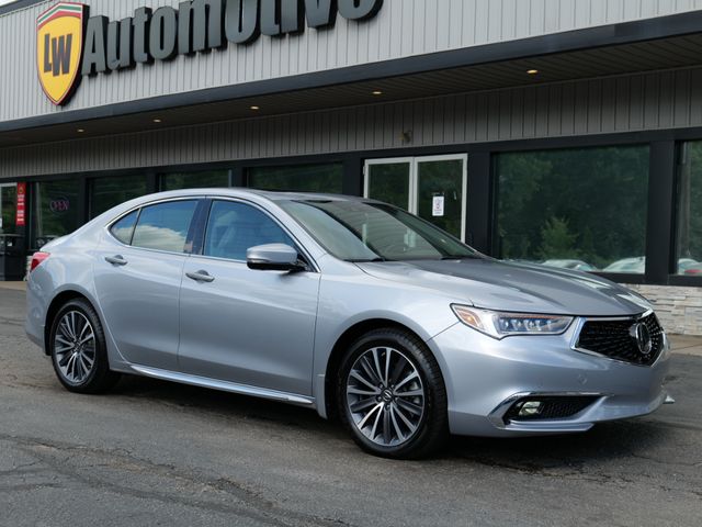 2018 Acura TLX Advance