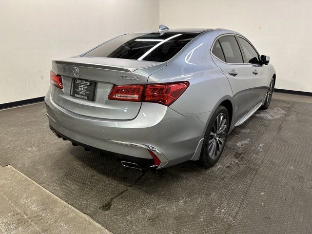 2018 Acura TLX Advance