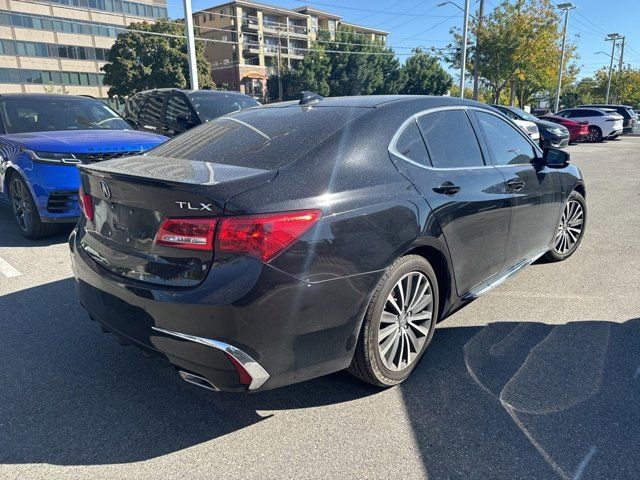 2018 Acura TLX Advance