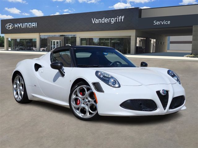 2018 Alfa Romeo 4C Spider Base