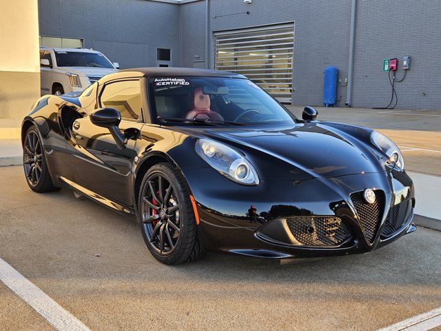 2018 Alfa Romeo 4C Base