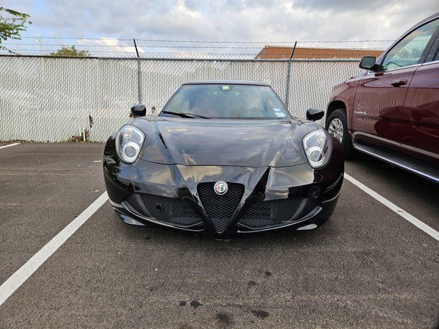 2018 Alfa Romeo 4C Base