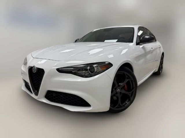 2018 Alfa Romeo Giulia Base