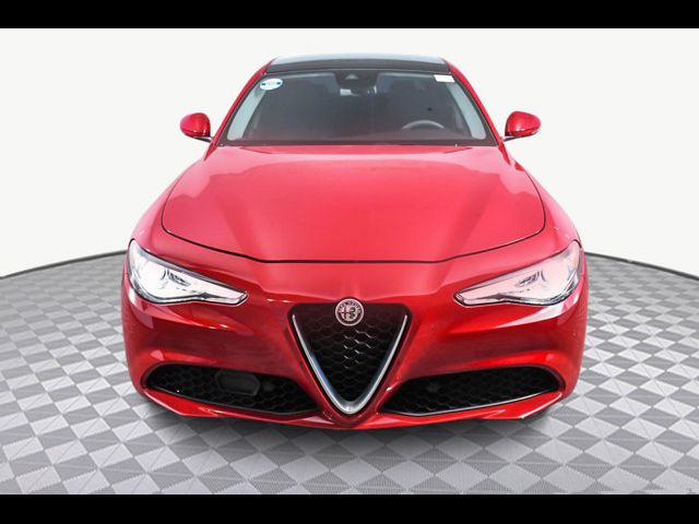 2018 Alfa Romeo Giulia Base