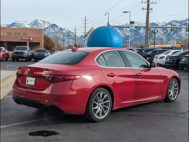 2018 Alfa Romeo Giulia Base