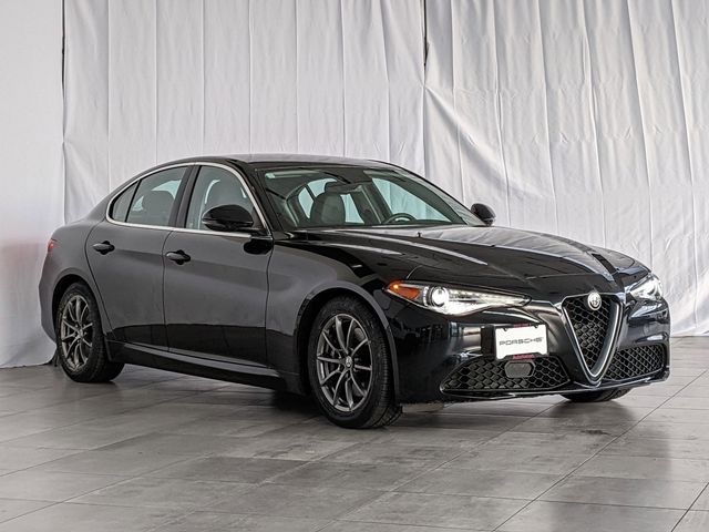 2018 Alfa Romeo Giulia Base