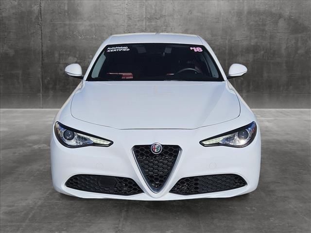 2018 Alfa Romeo Giulia Base