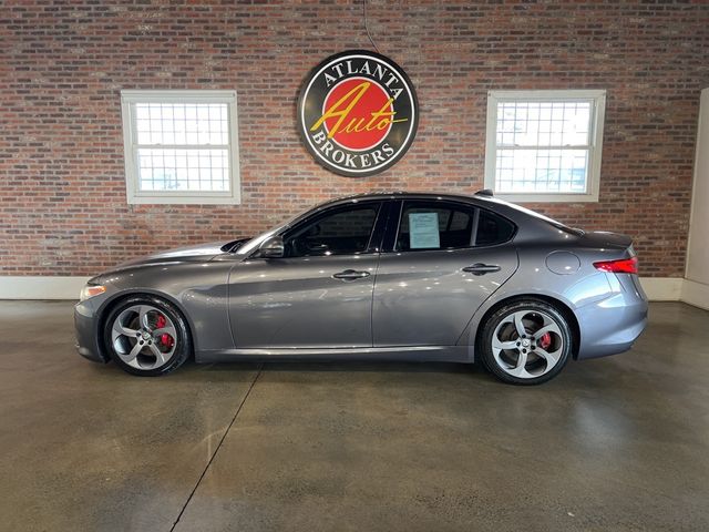 2018 Alfa Romeo Giulia Base