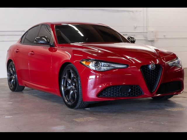 2018 Alfa Romeo Giulia Base