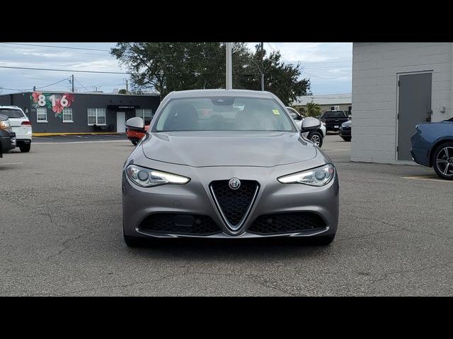 2018 Alfa Romeo Giulia Base