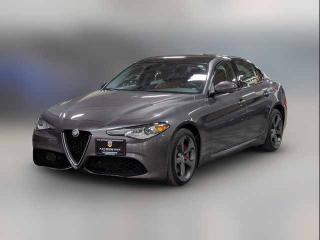 2018 Alfa Romeo Giulia Base