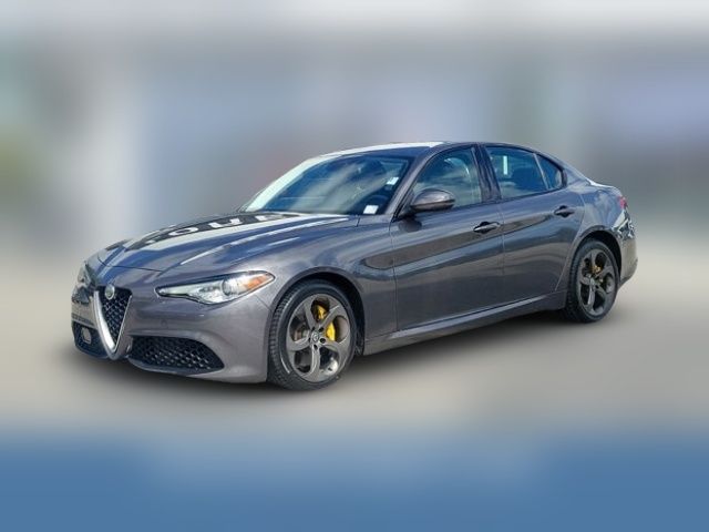 2018 Alfa Romeo Giulia Base