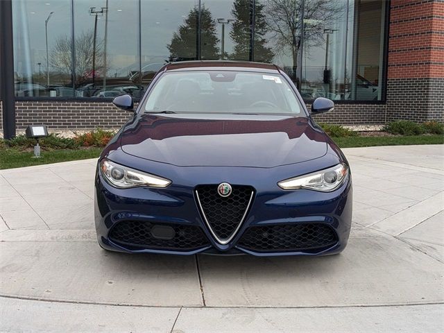 2018 Alfa Romeo Giulia Base