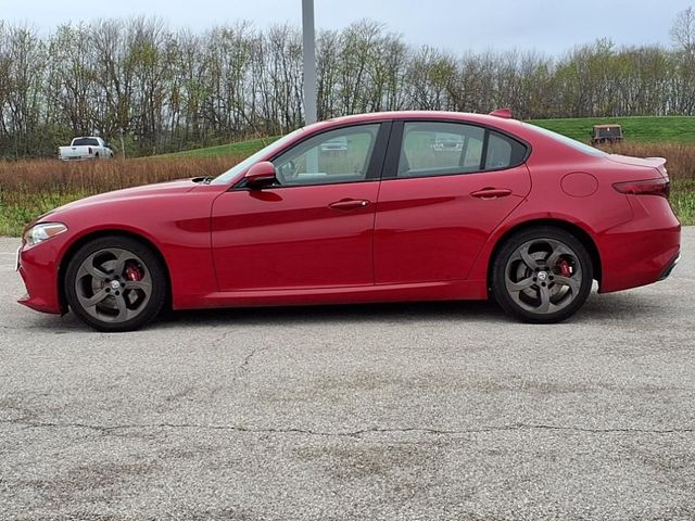 2018 Alfa Romeo Giulia Base