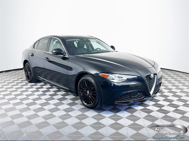 2018 Alfa Romeo Giulia Ti Lusso