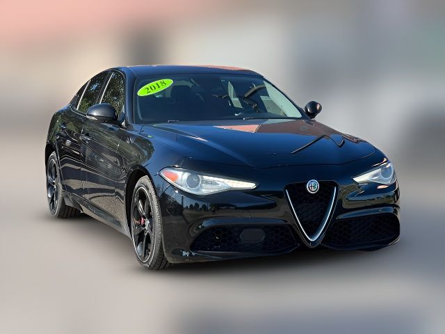 2018 Alfa Romeo Giulia Base