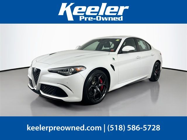 2018 Alfa Romeo Giulia Quadrifoglio