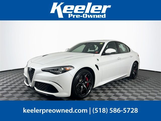 2018 Alfa Romeo Giulia Quadrifoglio