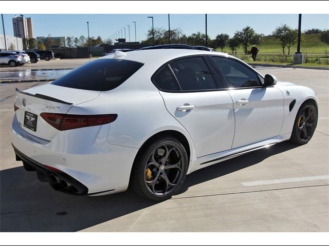 2018 Alfa Romeo Giulia Quadrifoglio