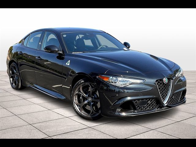 2018 Alfa Romeo Giulia Quadrifoglio