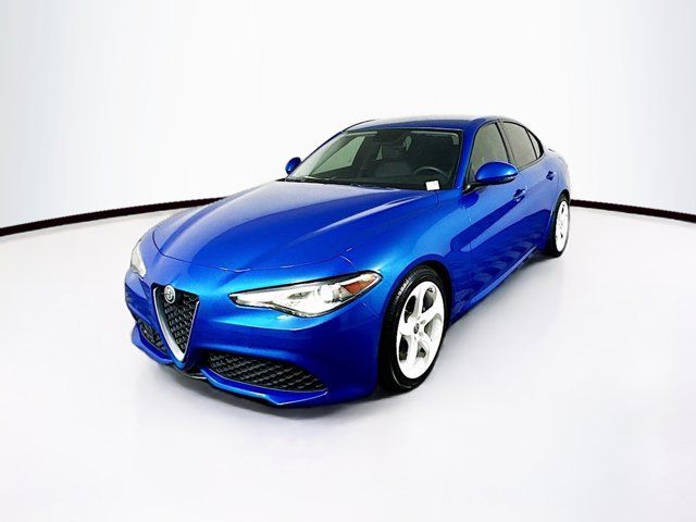 2018 Alfa Romeo Giulia Base