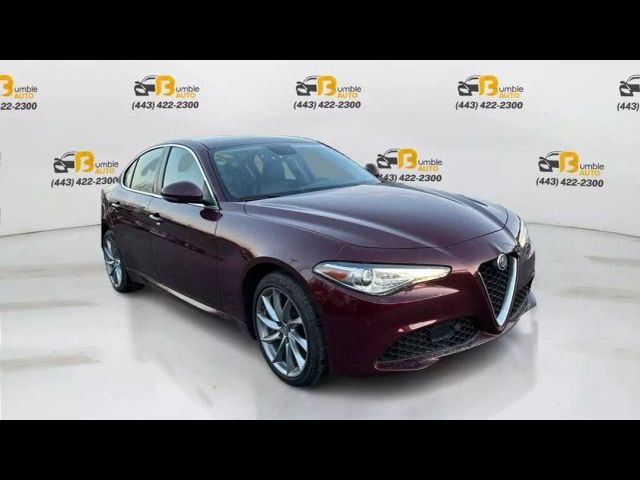 2018 Alfa Romeo Giulia Base