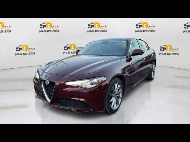 2018 Alfa Romeo Giulia Base