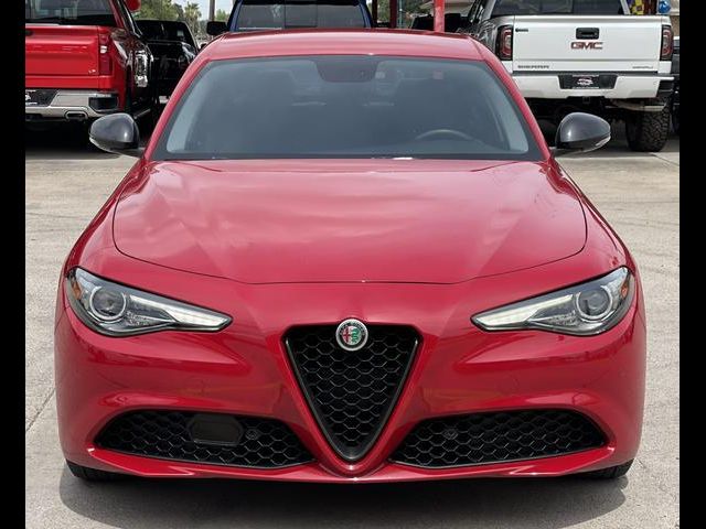 2018 Alfa Romeo Giulia Base