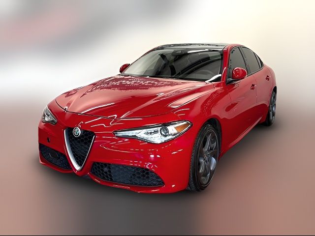 2018 Alfa Romeo Giulia Base