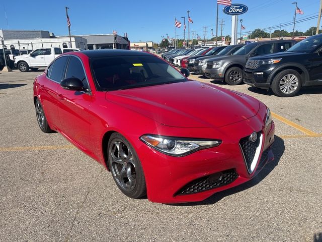 2018 Alfa Romeo Giulia Ti Lusso