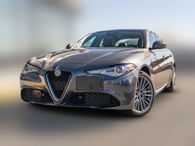 2018 Alfa Romeo Giulia Ti Lusso