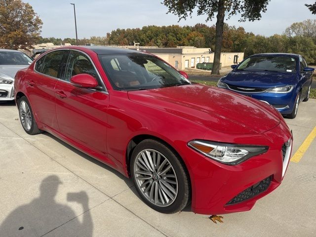 2018 Alfa Romeo Giulia Ti Lusso