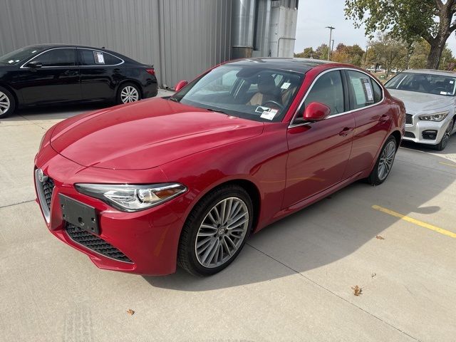 2018 Alfa Romeo Giulia Ti Lusso