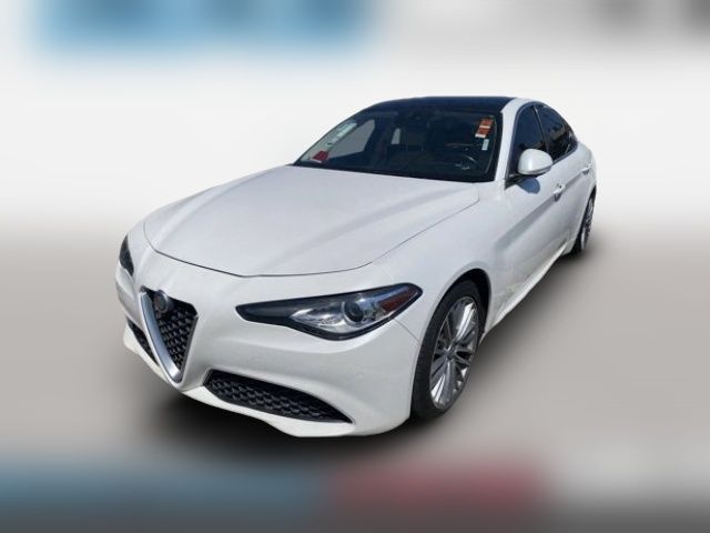 2018 Alfa Romeo Giulia Ti Lusso