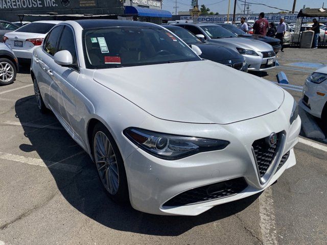 2018 Alfa Romeo Giulia Ti Lusso