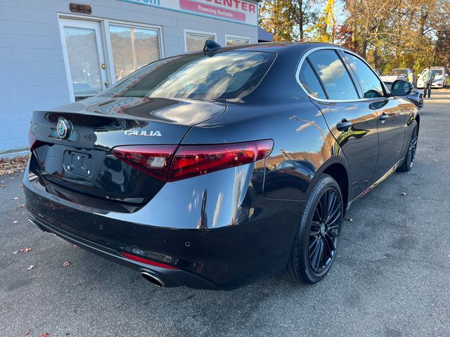 2018 Alfa Romeo Giulia Ti Lusso