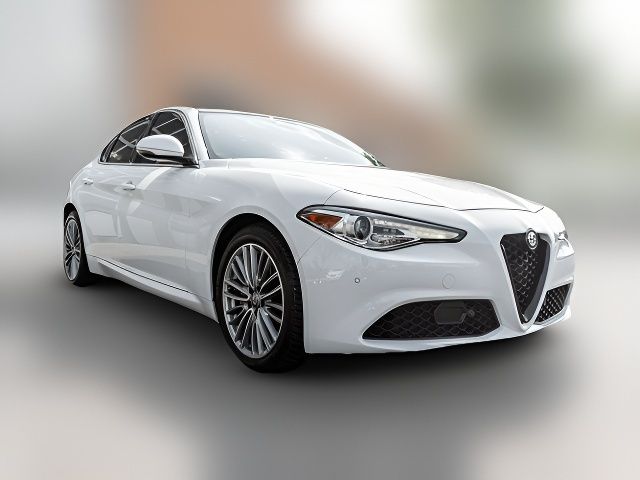 2018 Alfa Romeo Giulia Ti Lusso