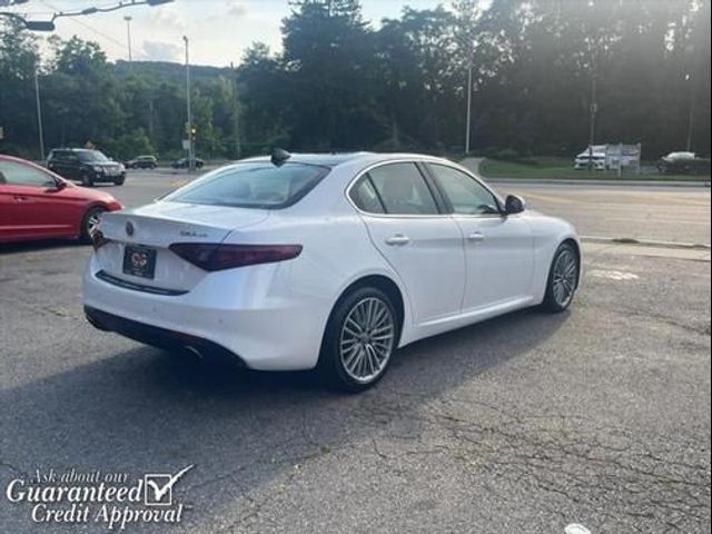 2018 Alfa Romeo Giulia Ti Lusso