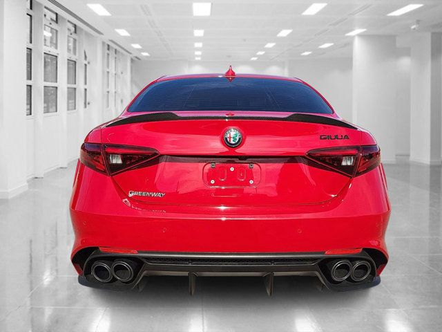 2018 Alfa Romeo Giulia Quadrifoglio