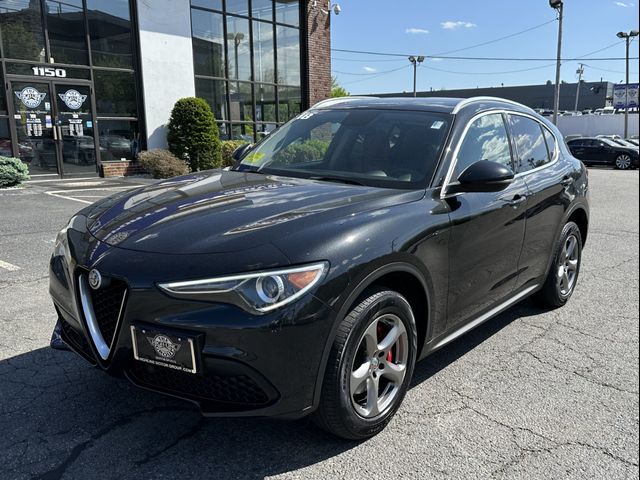 2018 Alfa Romeo Stelvio Base