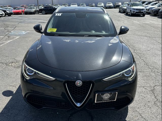 2018 Alfa Romeo Stelvio Base