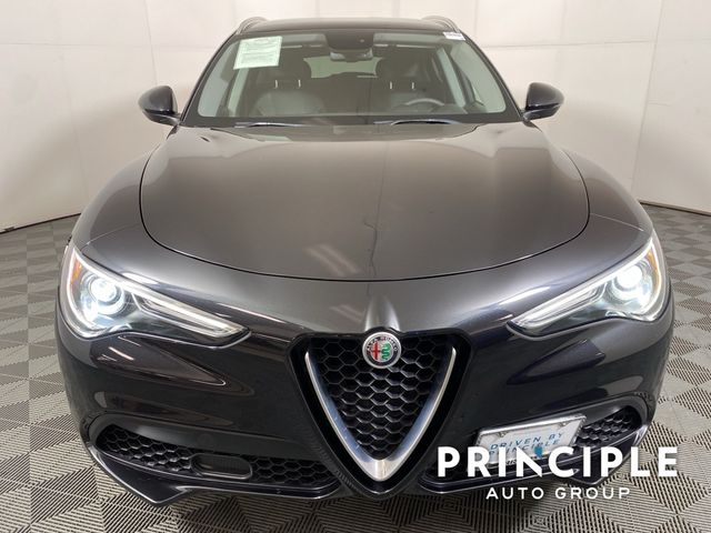 2018 Alfa Romeo Stelvio Base