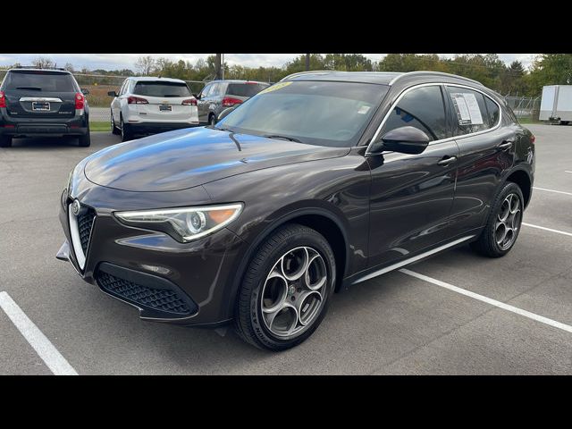 2018 Alfa Romeo Stelvio Base