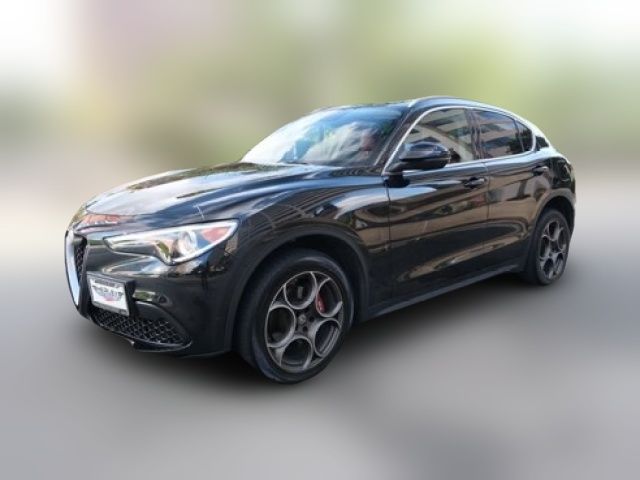 2018 Alfa Romeo Stelvio Base