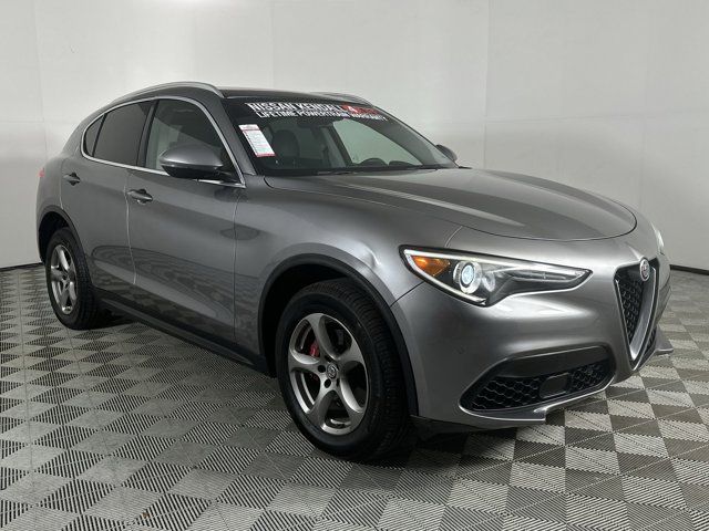 2018 Alfa Romeo Stelvio Base