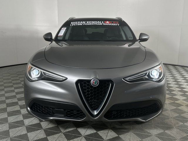 2018 Alfa Romeo Stelvio Base