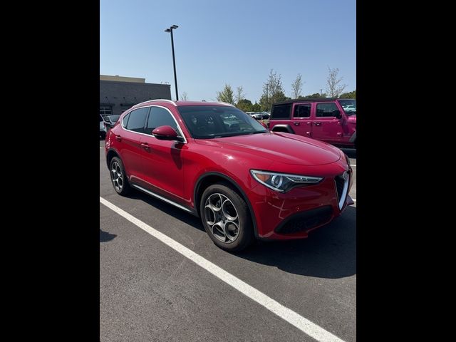 2018 Alfa Romeo Stelvio Base