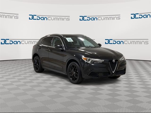 2018 Alfa Romeo Stelvio Base